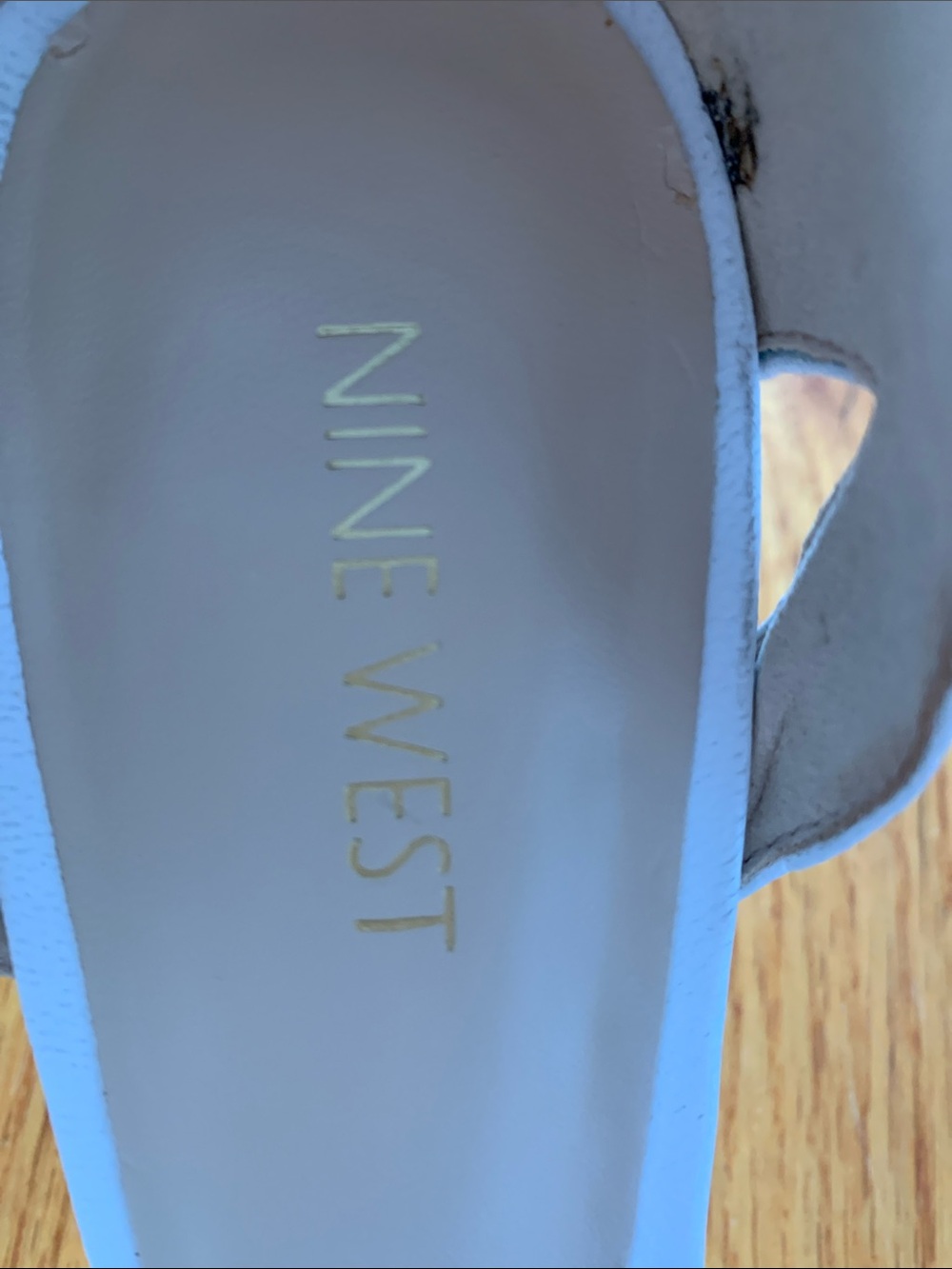 Nine West White Cutout Leather Heels - Picture 2 of 7